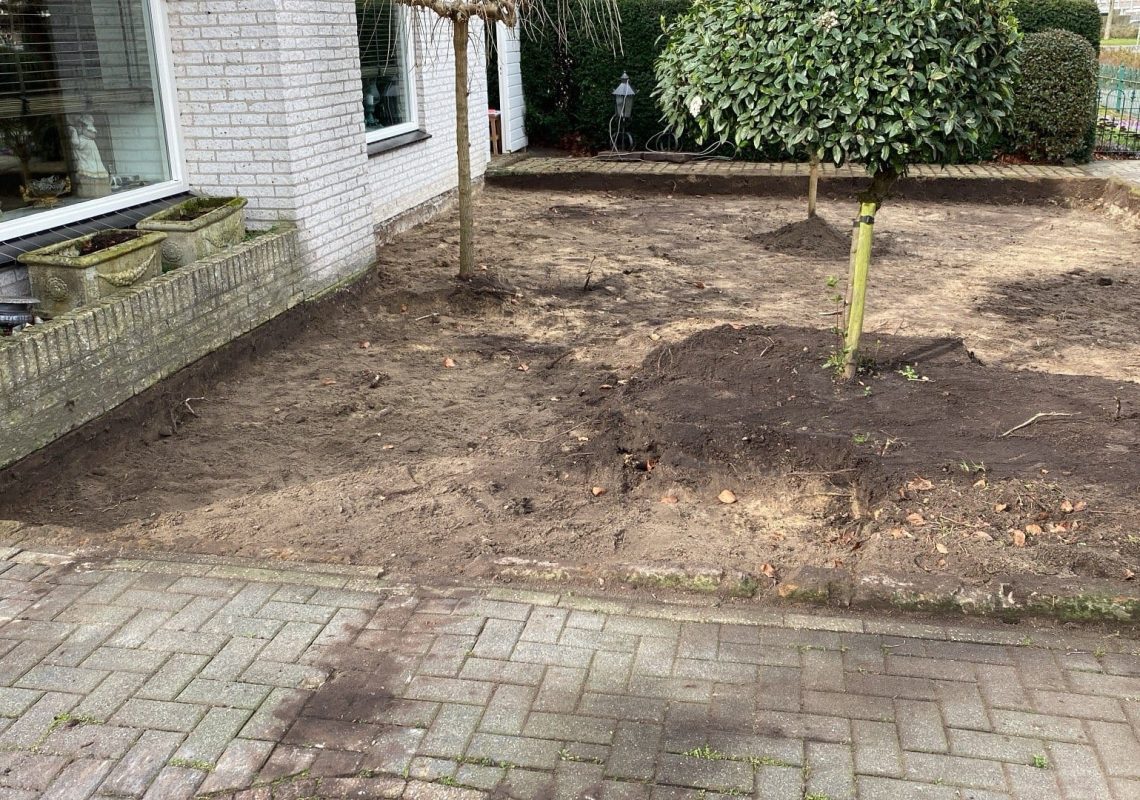 32B55B93-25F9-47D7-A6DF-8AAEA4C23324