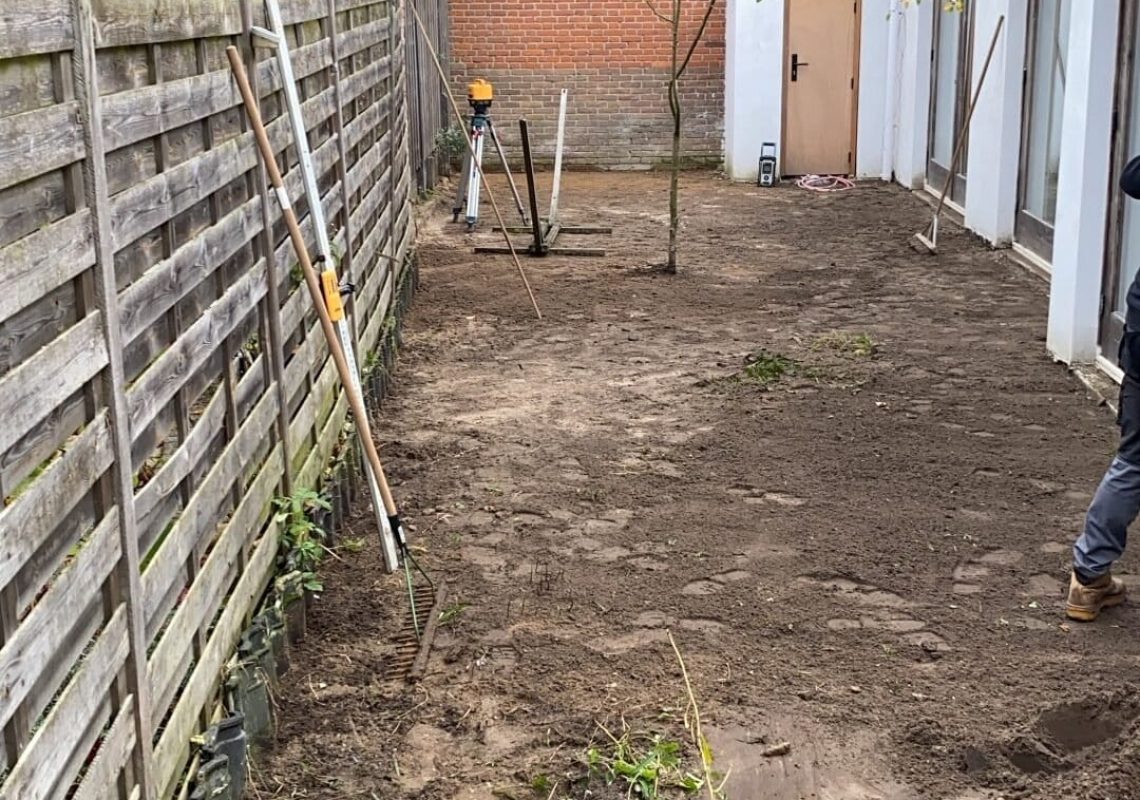 D5106024-0456-48F3-AF0A-45C8C760168C